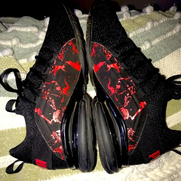 Puma Running Shoes NWOT ❤️🖤 - Picture 5 of 8